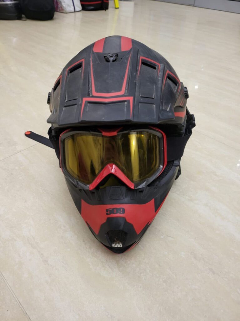 Шлем 509 carbon burandt