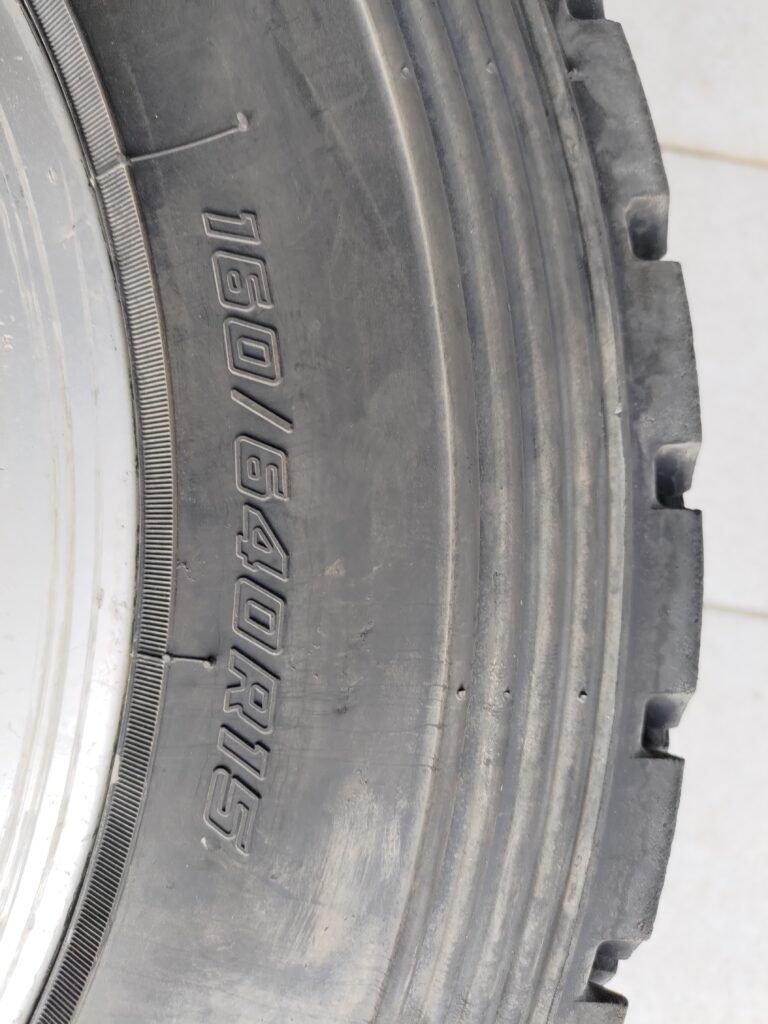 Якогама гравий 195/70/15