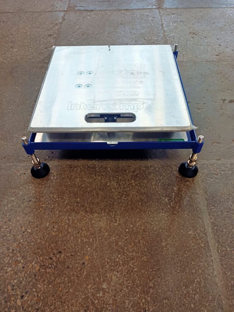 Площадки для весов регулируемые 4шт.