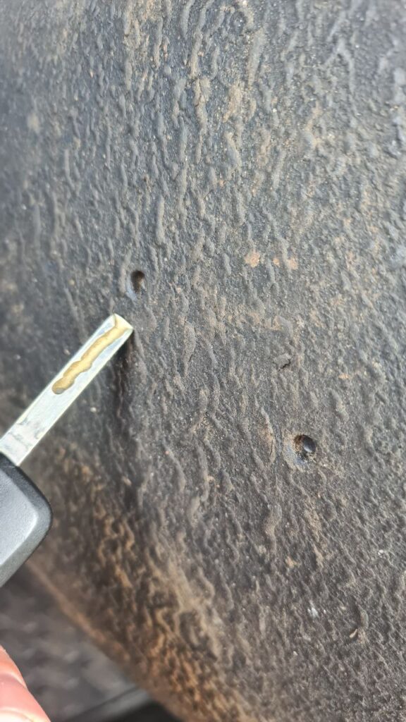 ADVAN A005 250/640R18