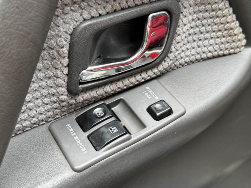 Mitsubishi pajero 2