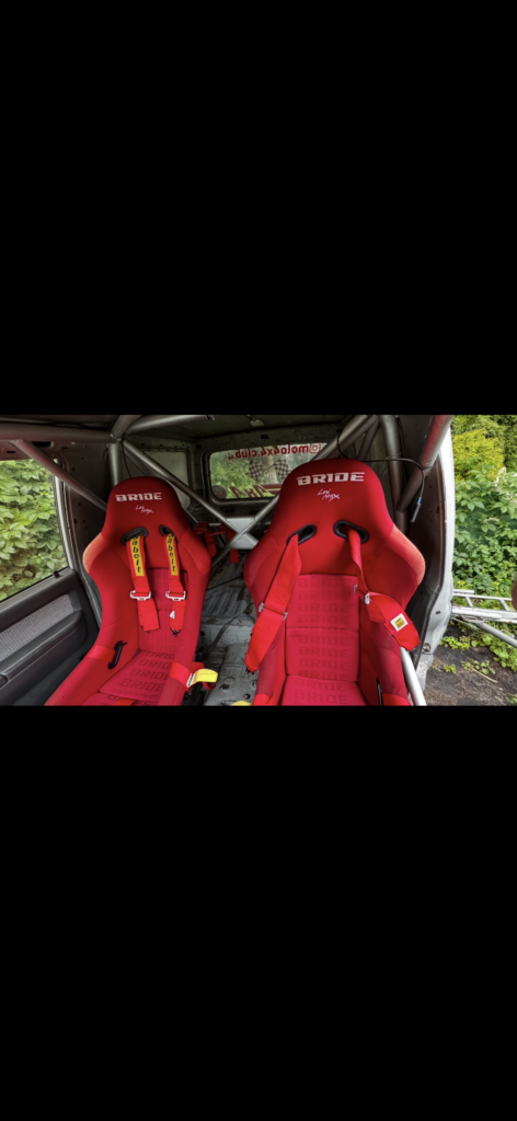 Mitsubishi pajero 2