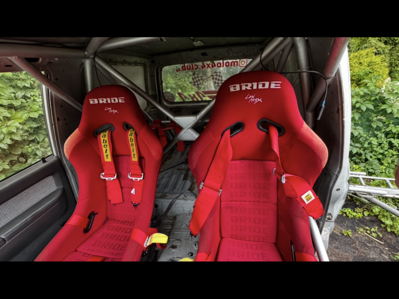Mitsubishi pajero 2