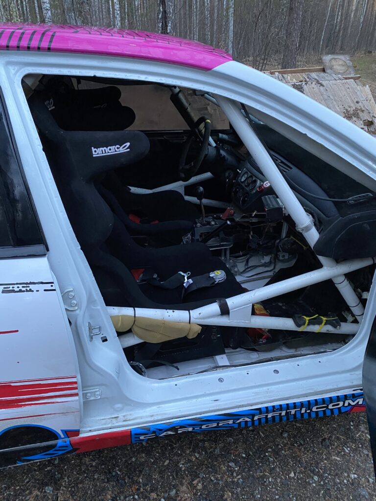 Продам спортивный Lancer Evolution 8