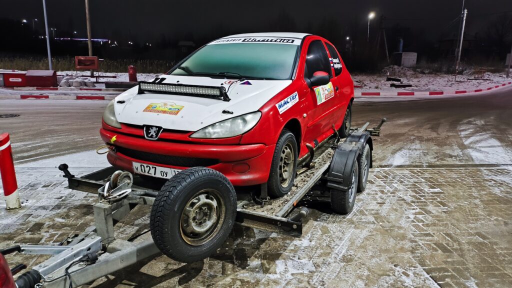 Продаю Peugeot 206 XS Н1600 + зип