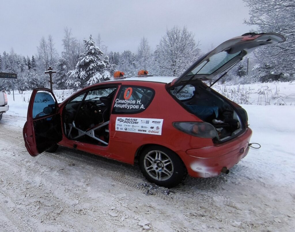 Продаю Peugeot 206 XS Н1600 + зип