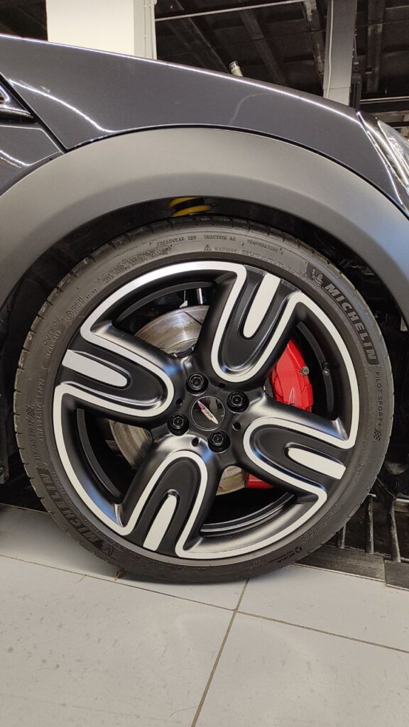 Mini John Cooper Works GP2 2013г.в.