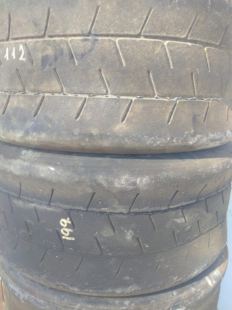 AVON 205/620-17