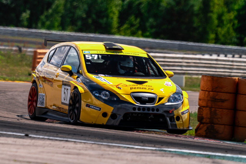 Заводской Seat Leon SuperCopa Туринг