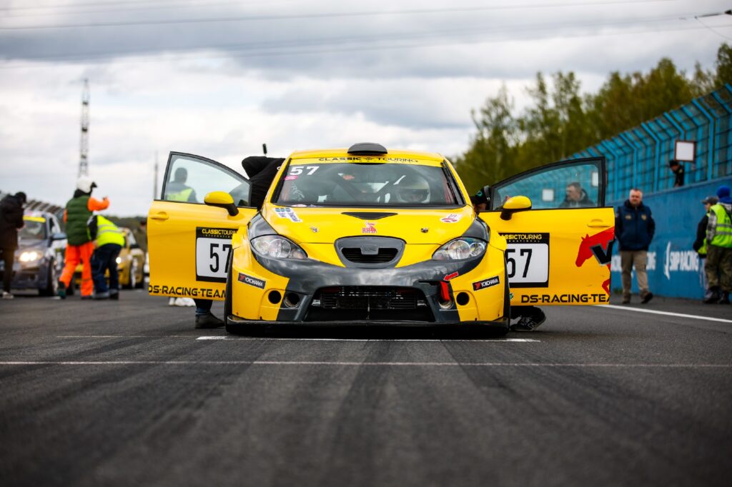 Заводской Seat Leon SuperCopa Туринг