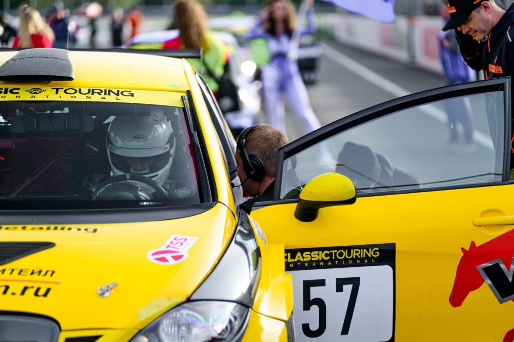 Заводской Seat Leon SuperCopa Туринг
