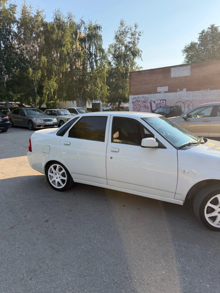 Продаю свою любимую Лада Приора